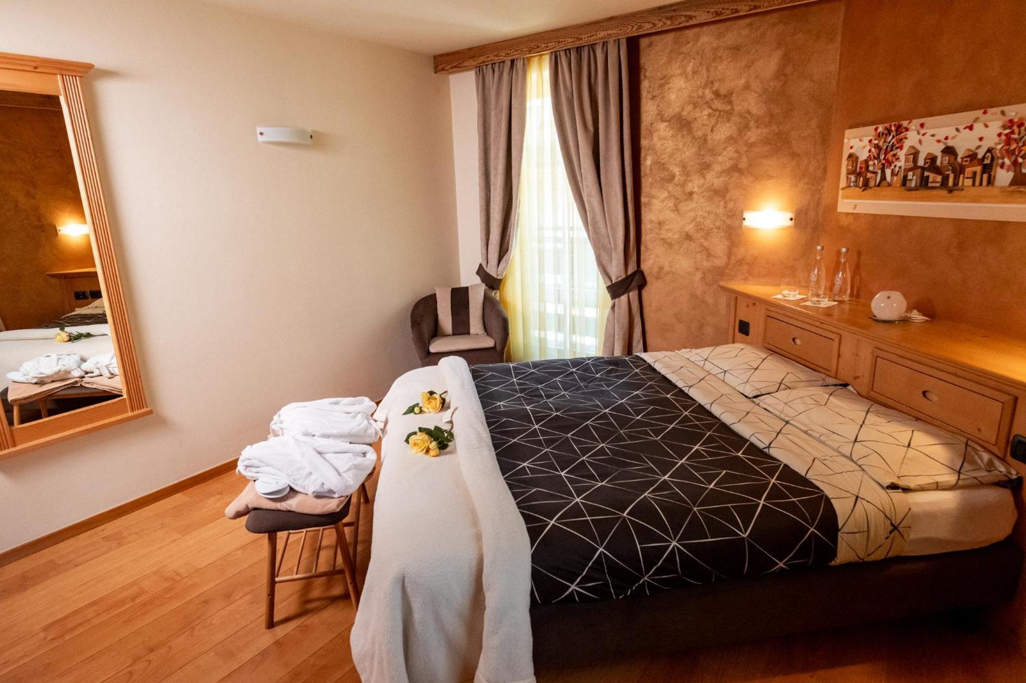 Romantic Charming Hotel Rancolin Moena Exterior foto
